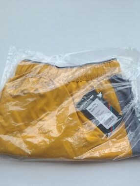 Korsa Men's XL Athletic Shorts - Mustard Yellow NWT